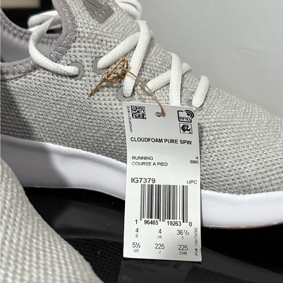 NWOB Adidas Wmns Cloudfoam Pure Grey Size 5.5 Running Shoes New - Picture 2 of 4